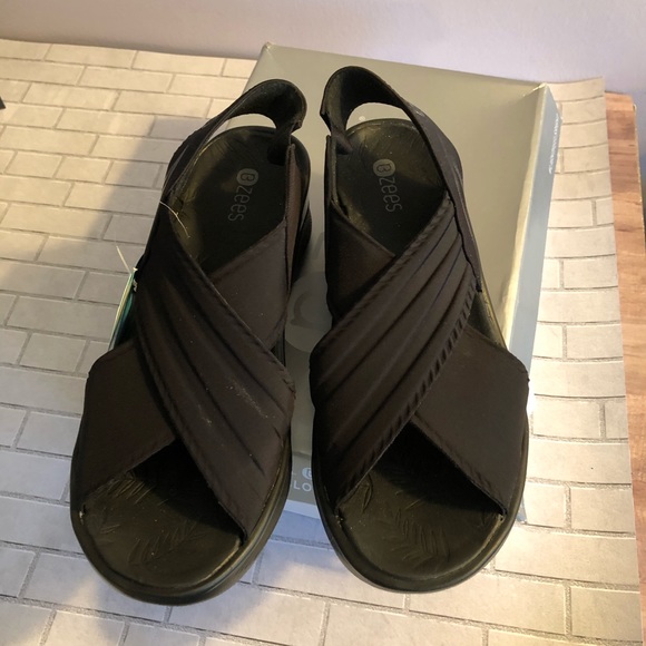 Bzees Shoes - BZees Sunset Wedge Black Sandals Size 8.5 New